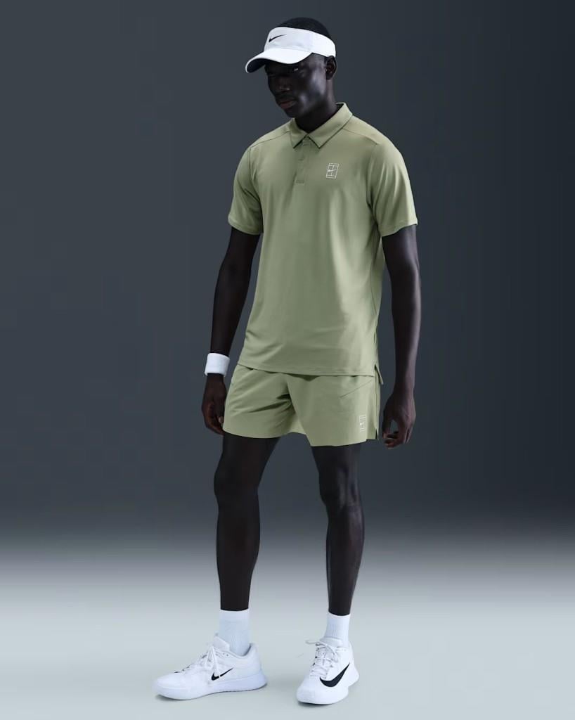 NikeCourt FZ6913-386 Advantage Dri-FIT 15 cm Erkek Tenis Şortu - Zeytin Yeşili