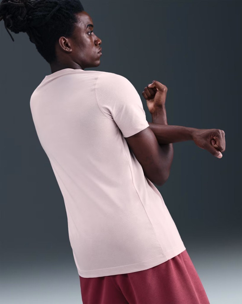 NikeCourt HV1788-667 Dri-FIT Erkek Tişörtü - Silt Red