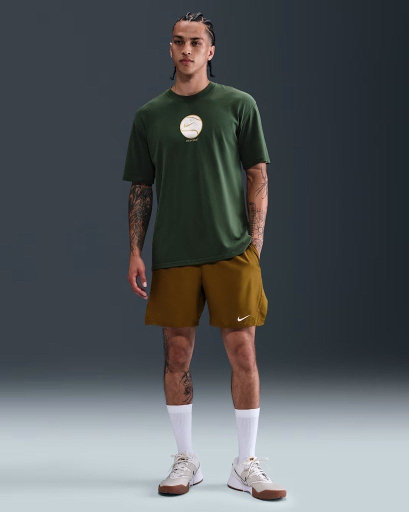 NikeCourt IO6234-323 Dri-FIT Max90 Erkek Tişört - Yeşil