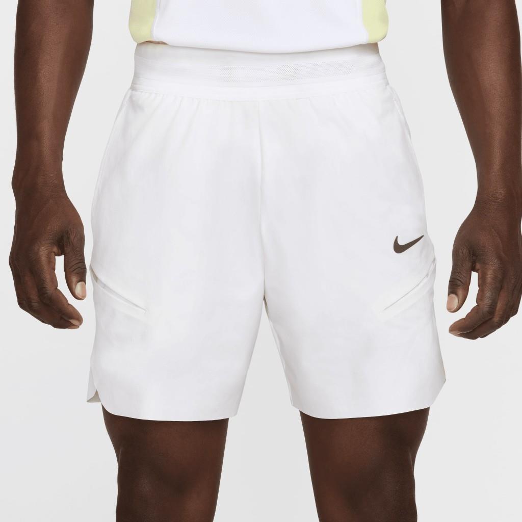 NikeCourt Slam Dri-FIT Erkek Beyaz Tenis Şortu FZ6899-100