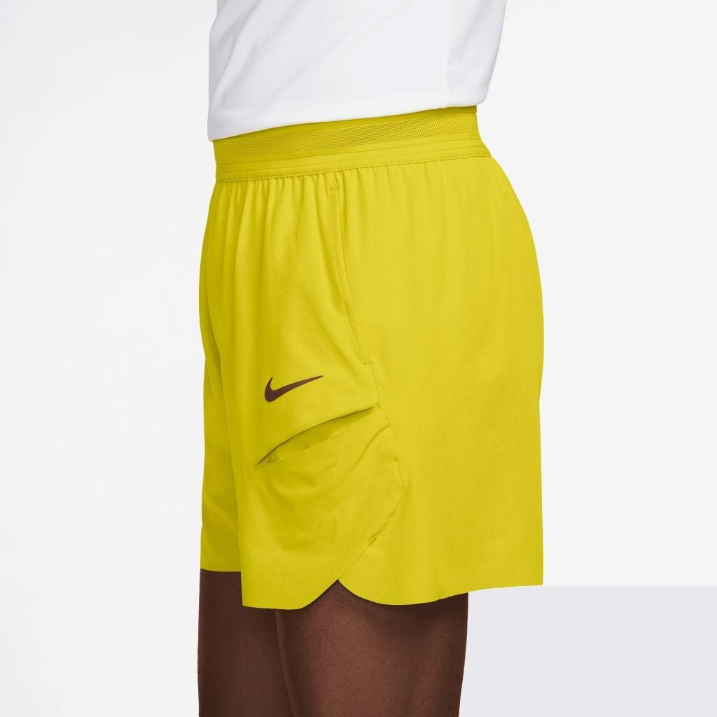 NikeCourt Slam Dri-FIT Erkek Sarı Tenis Şortu FZ6899-344