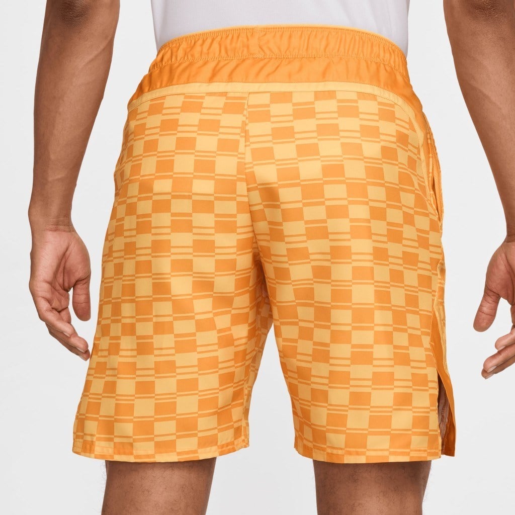 NikeCourt Victory Dri-FIT 23 cm Erkek Turuncu Tenis Şortu FZ6917-795
