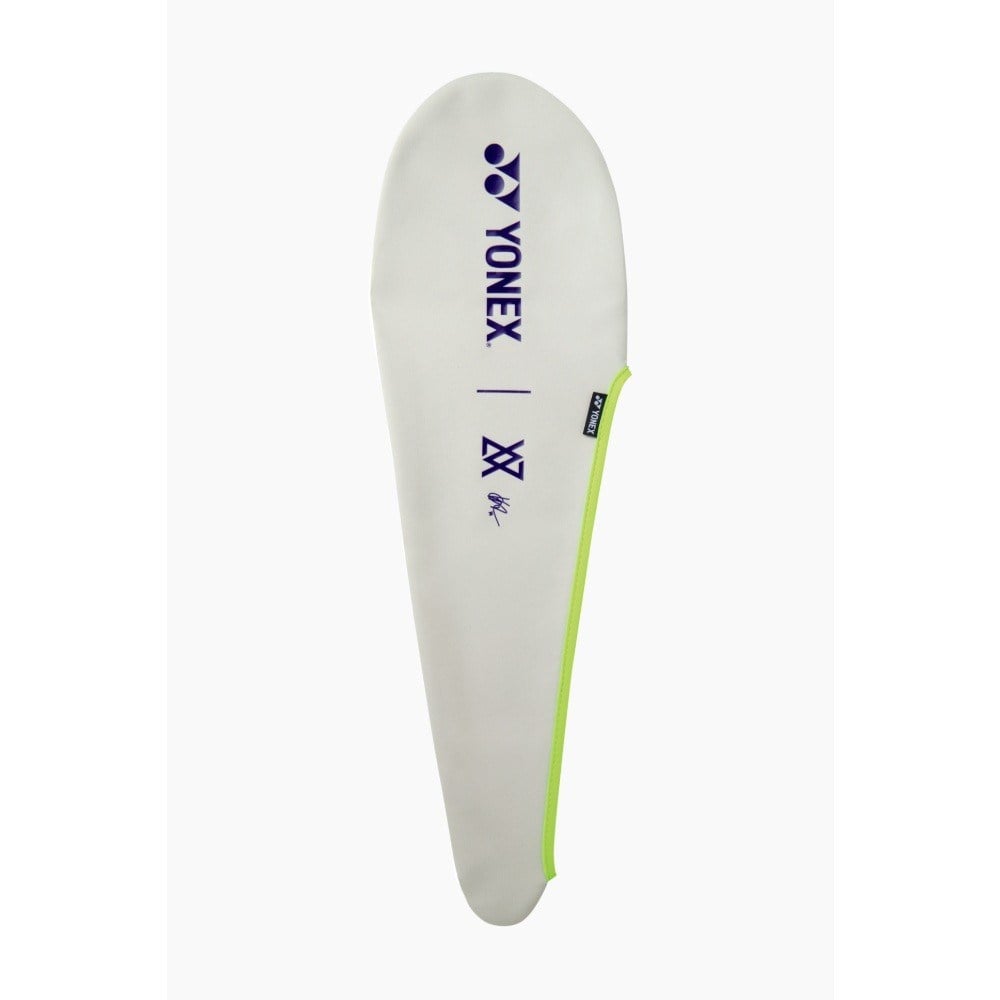 Yonex Astrox 100 Game-VA (Kordajlı) Viktor Axelsen İmza Serisi Badminton Raketi (4U/G5) - Beyaz/Yeşil