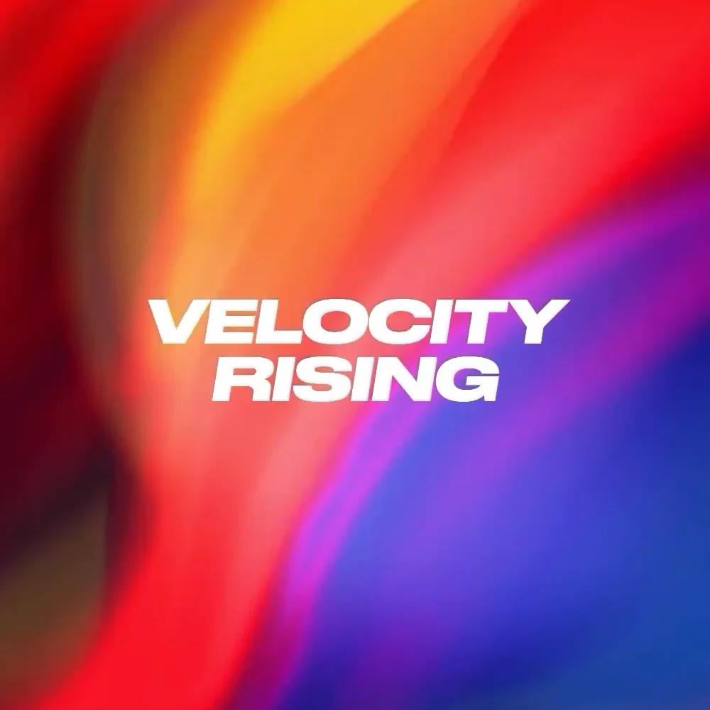 Yonex Nanoflare 700 Play (Kordajlı) 4U (Ort. 83g) G5 Badminton Raketi - Gece Moru