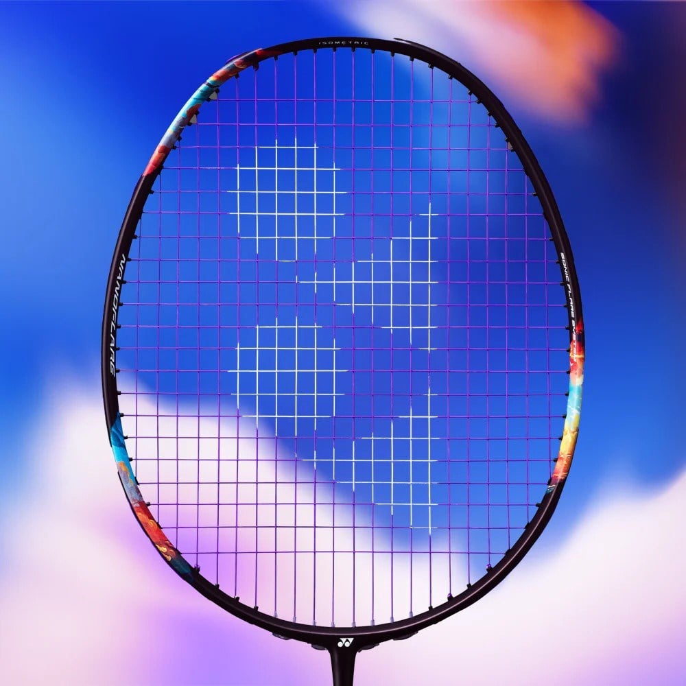Yonex Nanoflare 700 Pro (Kordajsız) 4U (Ort. 83g) G5 Badminton Raketi - Gece Moru
