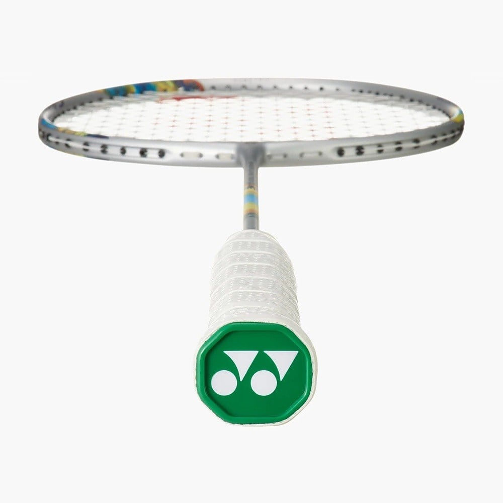 Yonex YY24 Nanoflare 700 Game Beyaz Badminton Raketi