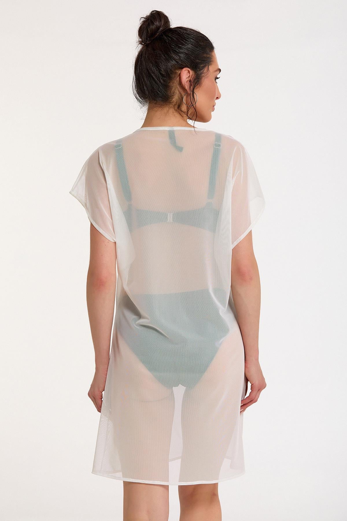 Aksesuarlı Kısa Kaftan en iyi fiyatlarla Argento'da!