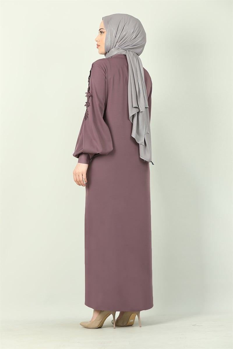 1803 Kolu Dantel Detaylı Önü Düğmeli Ferace Gül Kurusu