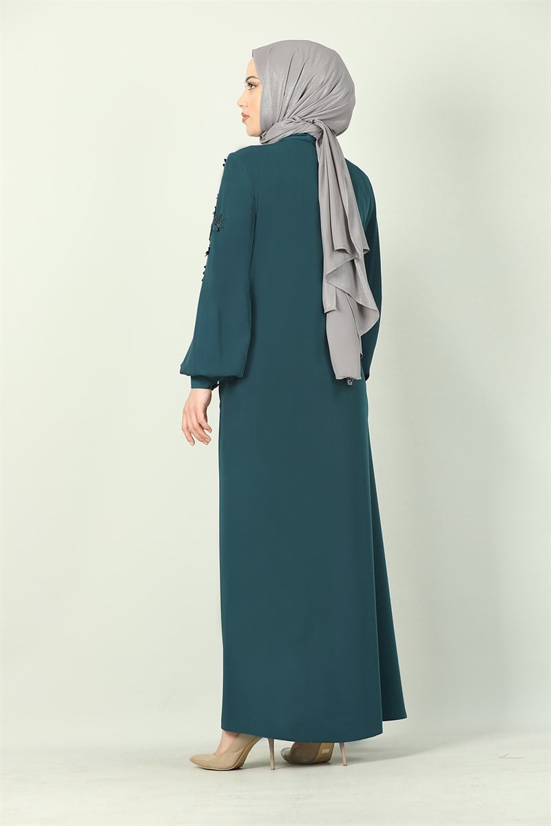 1803 Kolu Dantel Detaylı Önü Düğmeli Ferace Petrol 