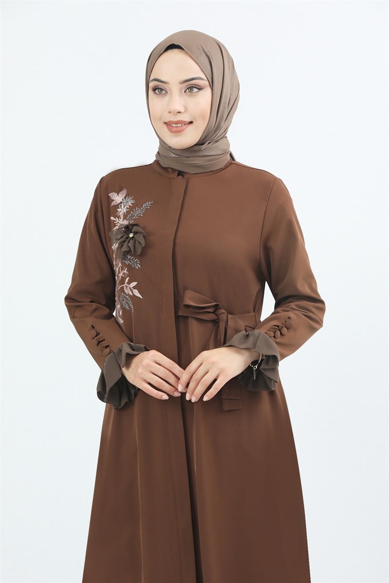 1875 Kolu Düğme Detaylı Büzgülü Ferace Camel