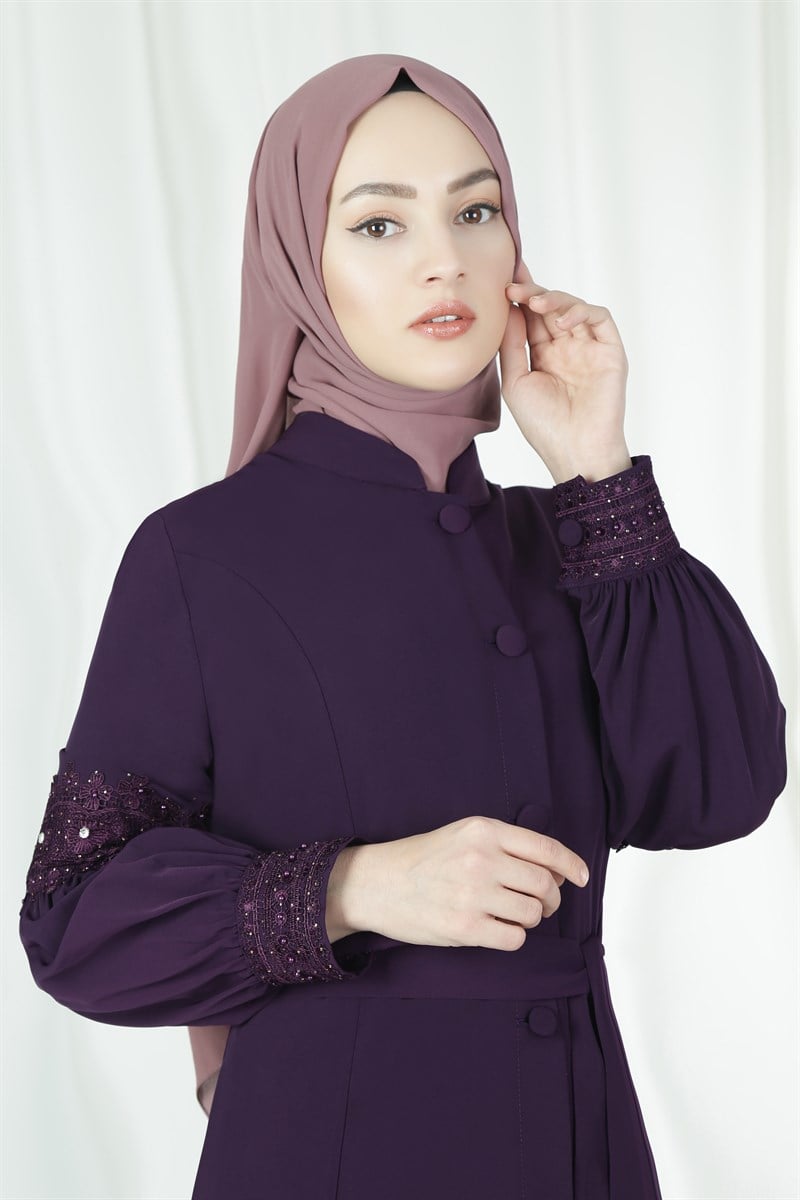 3217 Mitis Patterned Damson Abaya