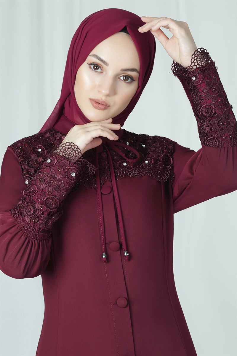 3230 Minel Laced Maroon Abaya