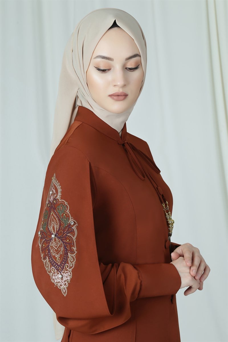 3616 Nakış İşlemeli Kiremit Ferace