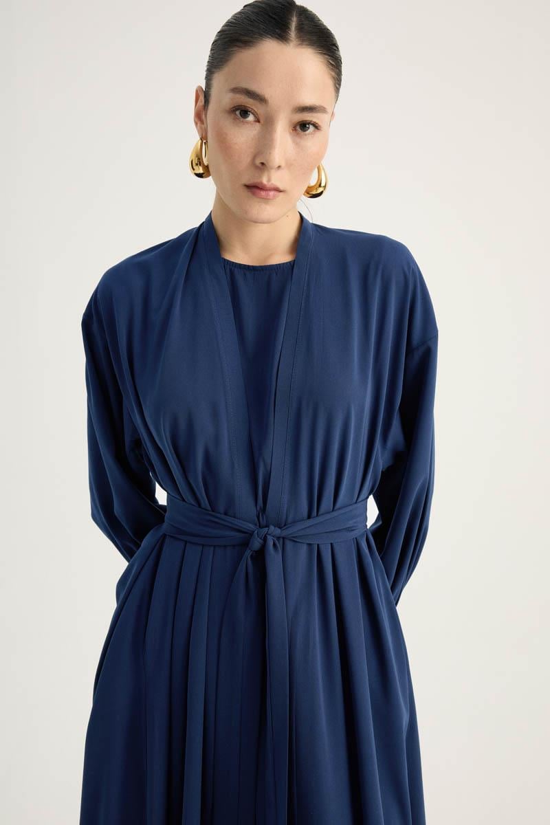 Arka Parçalı Abaya Takım Lacivert