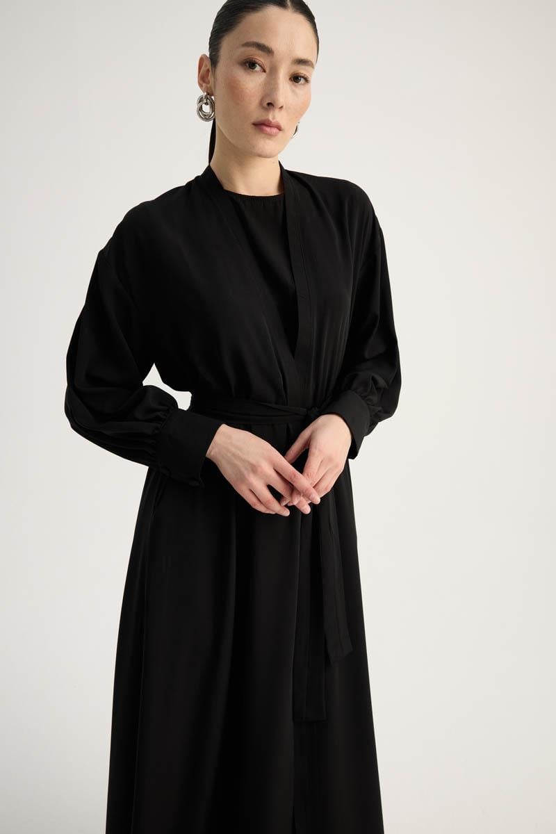 Arka Parçalı Abaya Takım Siyah