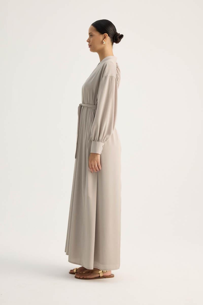 Arka Parçalı Abaya Takım Taş