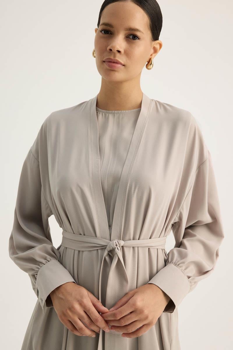 Arka Parçalı Abaya Takım Taş