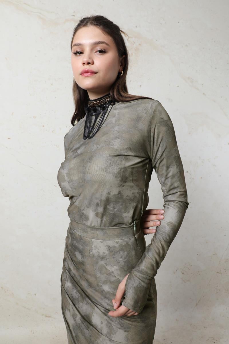 Batik Desenli Body Haki