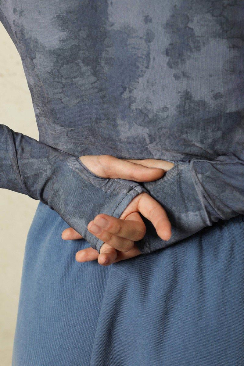 Batik Desenli Body Mavi