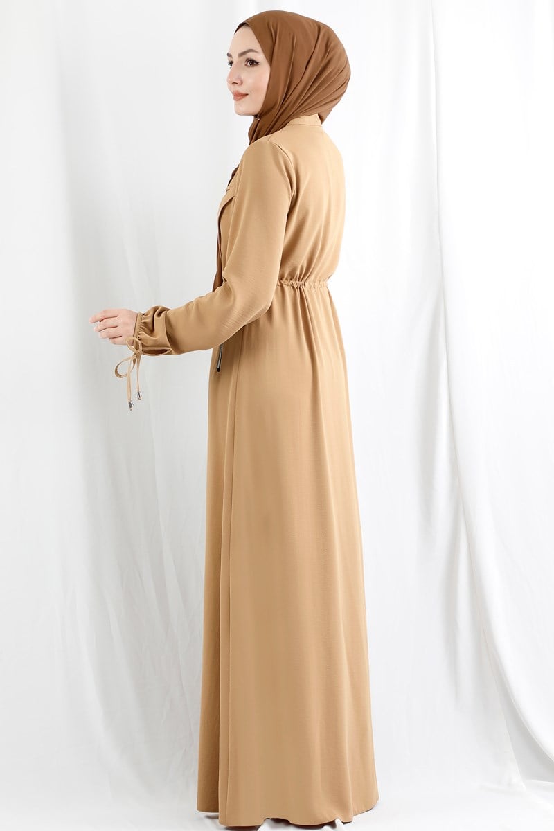 Beli Bağcıklı Camel Ferace