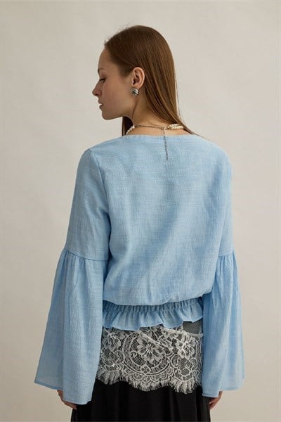 Beli Gipe Detaylı Bluz