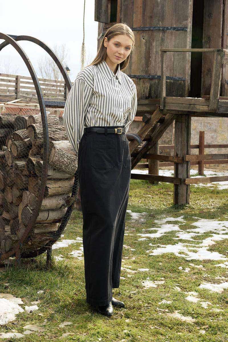 Büyük Cepli Gabardin Etek Siyah