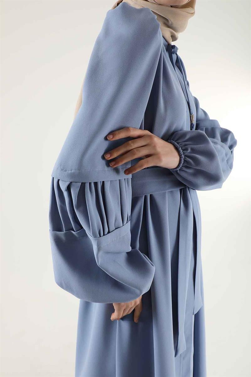 Büzgü Detay Kuşaklı Ferace Bebe Mavisi