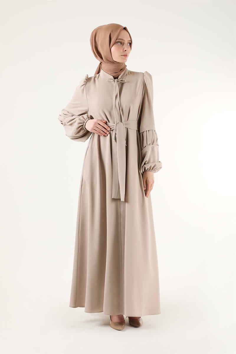 Büzgü Detay Kuşaklı Ferace Taş