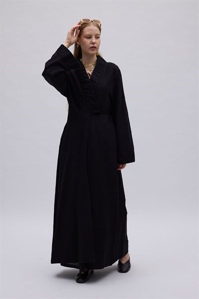 Büzgülü Bant Detaylı Keten Abaya
