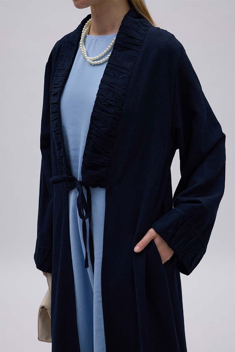 Büzgülü Bant Detaylı Keten Abaya