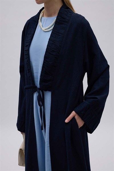 Büzgülü Bant Detaylı Keten Abaya