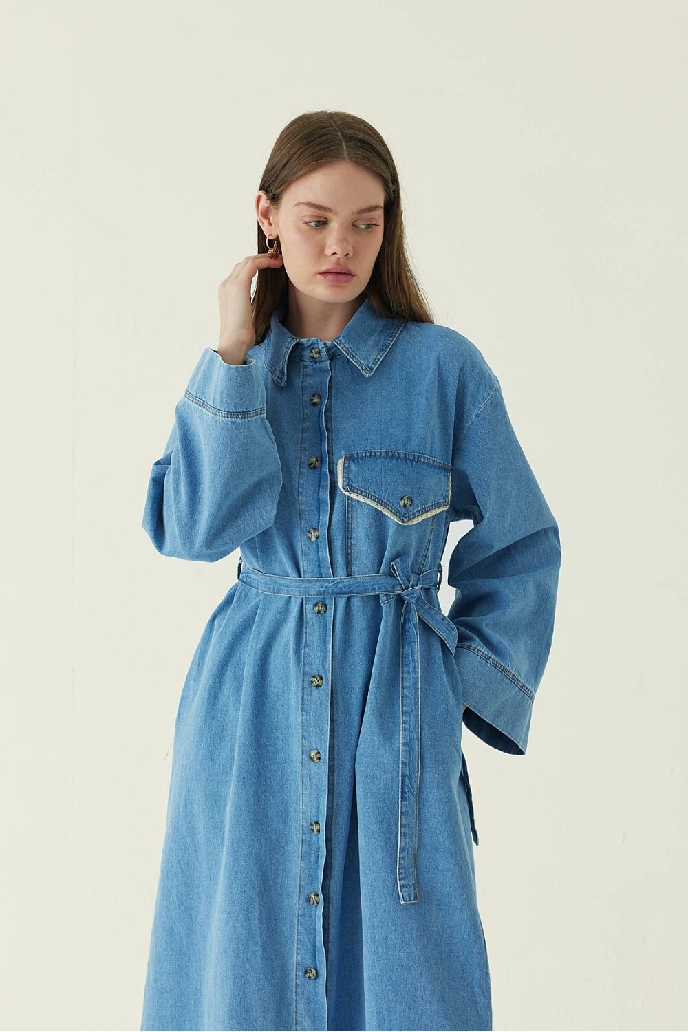 Dantel Detaylı Denim Elbise