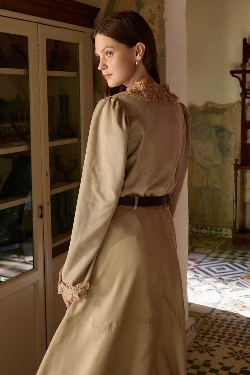 Dantelli Kısa Süet Gömlek Taş