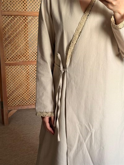 Dantelli Kruvaze Abaya 