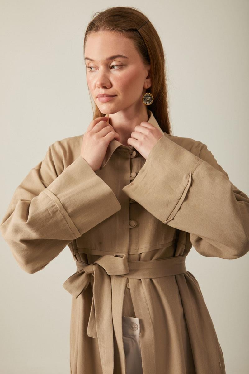 Düğmeli Keten Abaya Camel