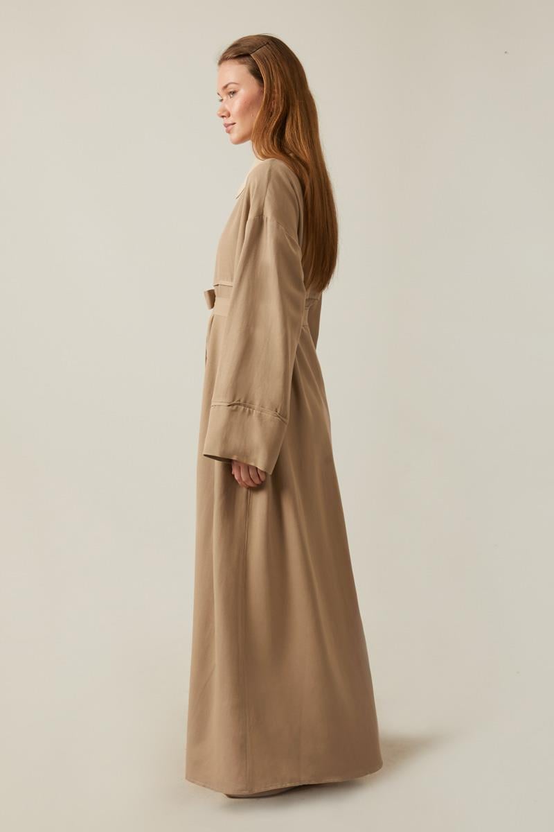 Düğmeli Keten Abaya Camel