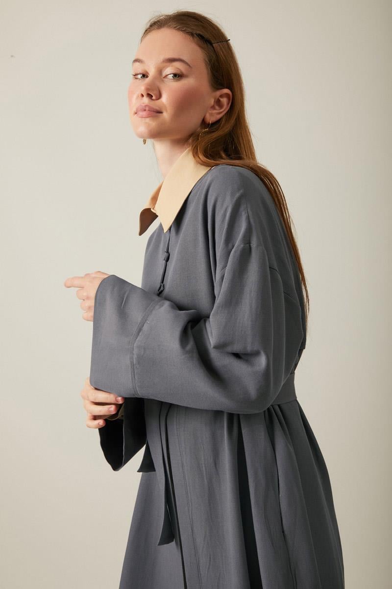 Düğmeli Keten Abaya Füme