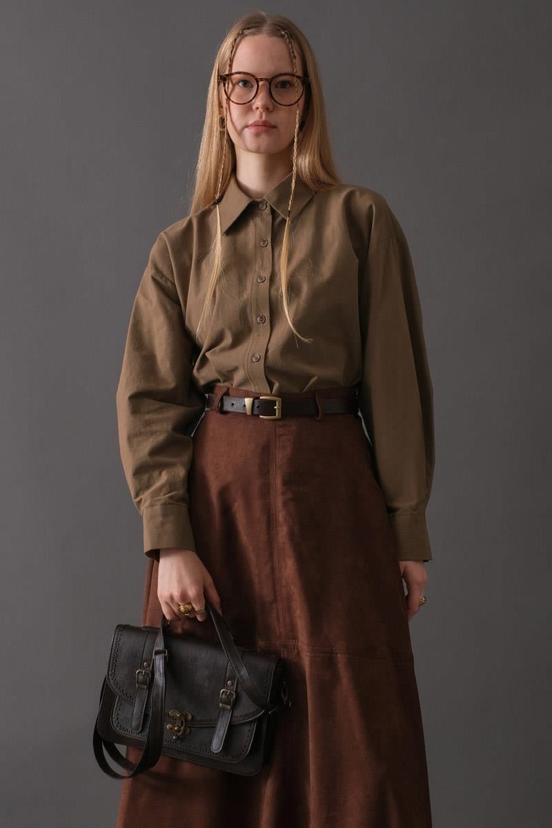 Düşük Kol Düğmeli Gömlek Toprak