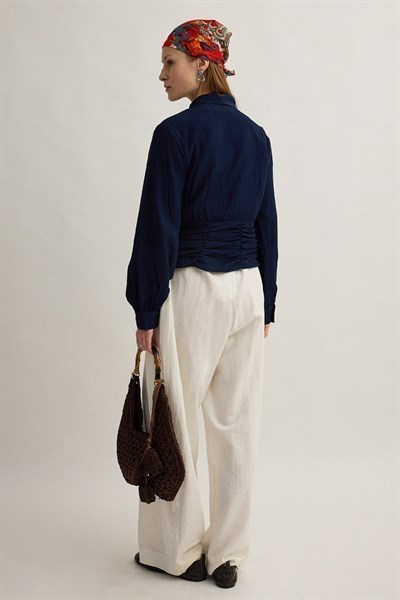 Fularlı Belden Büzgülü Gömlek