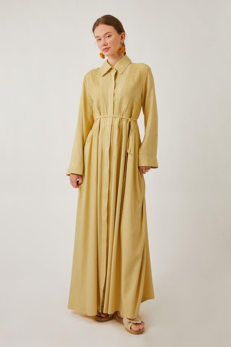 Gizli Düğmeli Dantelli Elbise Tereyağı Sarısı