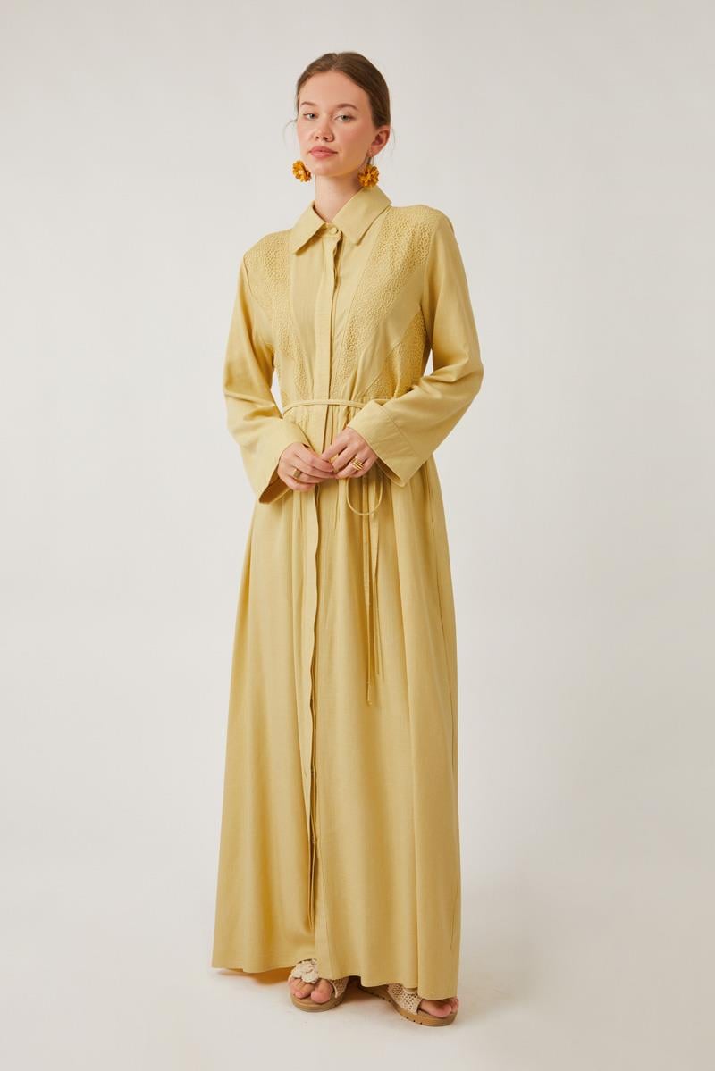Gizli Düğmeli Dantelli Elbise Tereyağı Sarısı