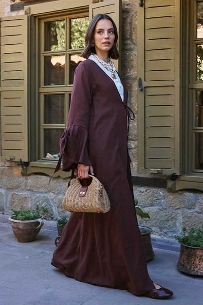 Kolları Volanlı Keten Abaya 