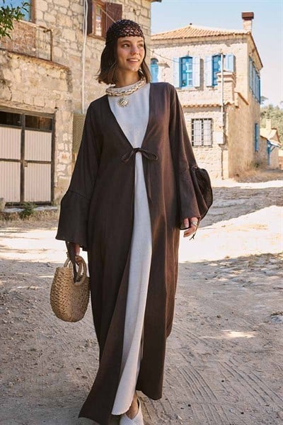 Kolları Volanlı Keten Abaya 
