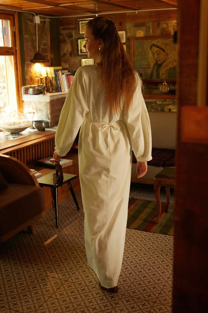 Kontrast Dikişli Keten Elbise Taş