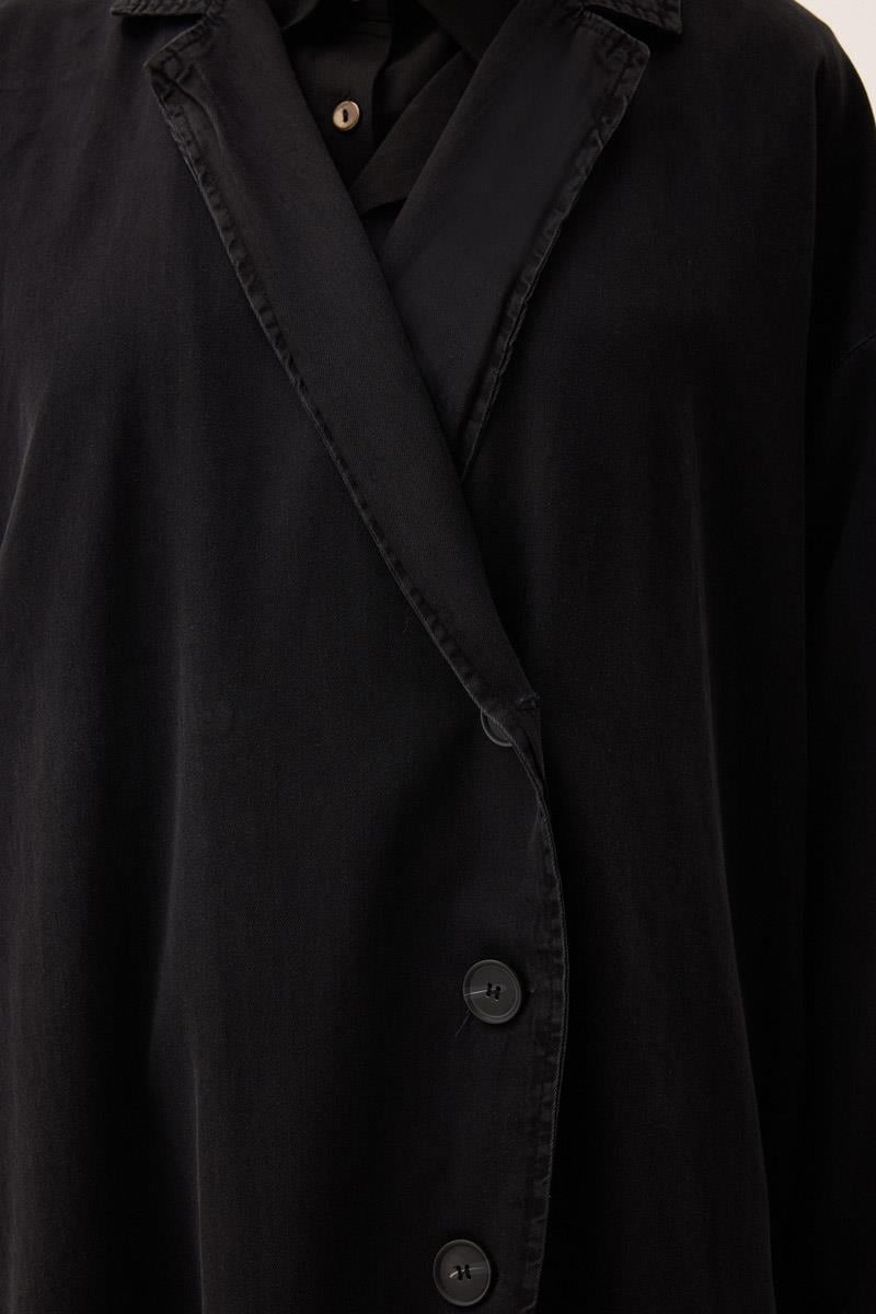 Kruvaze Düğmeli Denim Kap Siyah