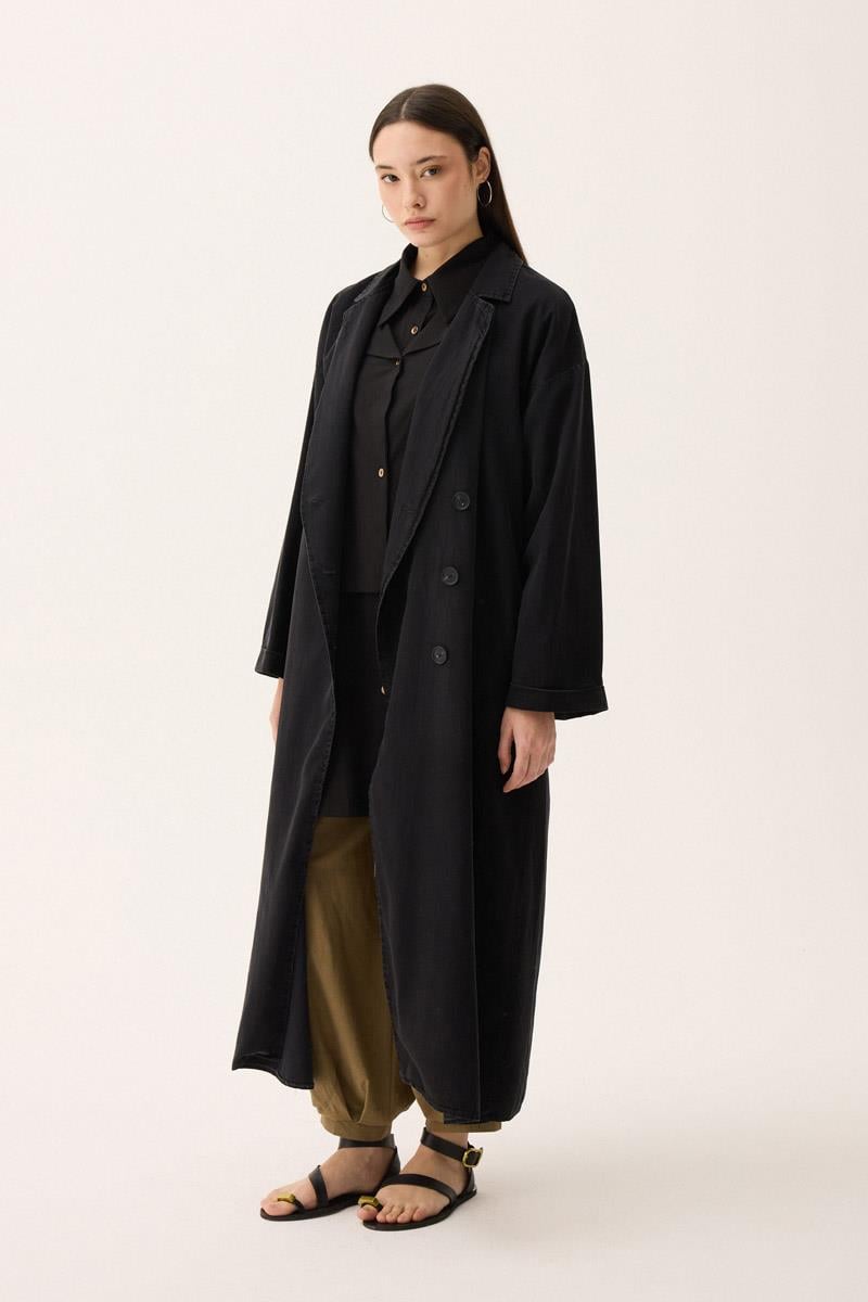 Kruvaze Düğmeli Denim Kap Siyah