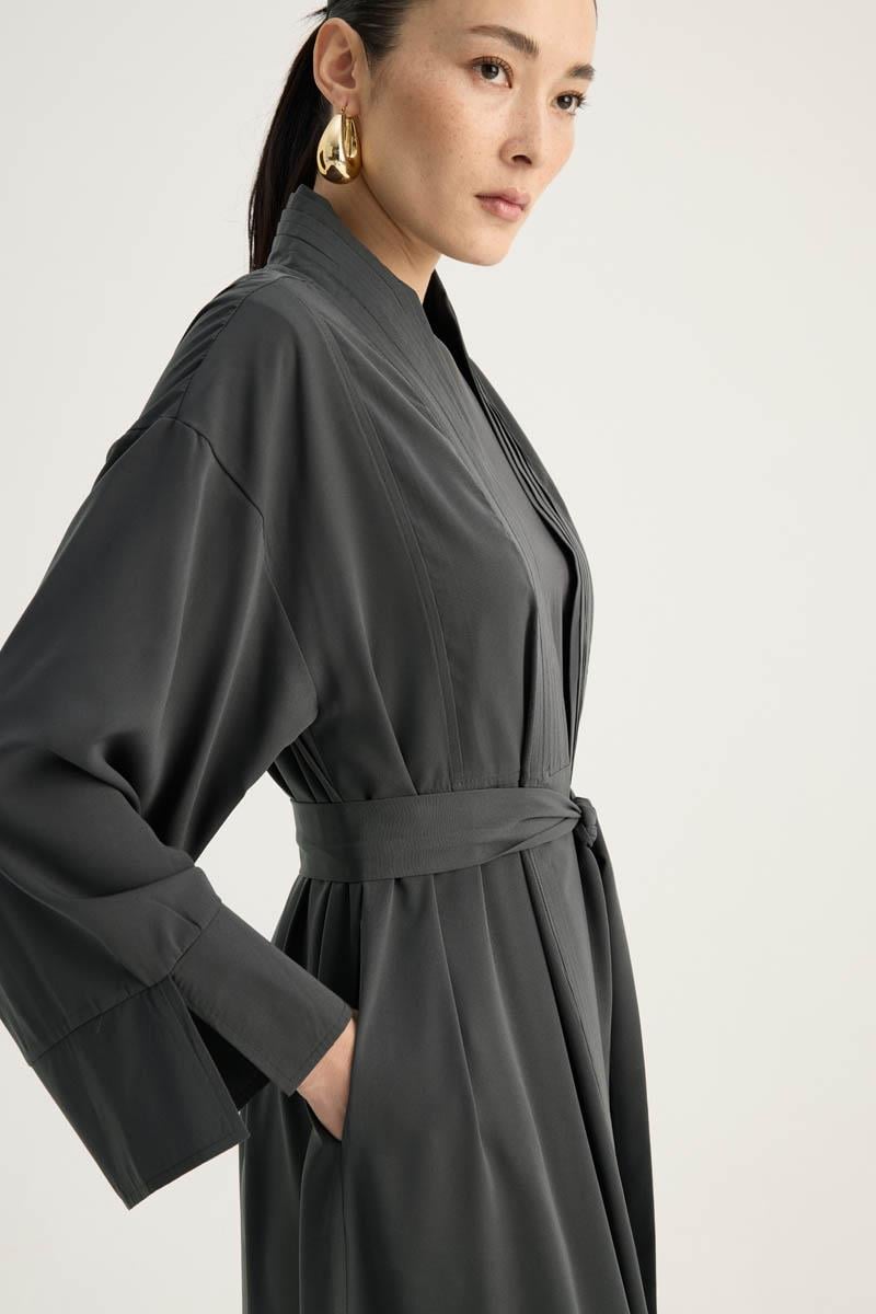 Nervür Detaylı Abaya Takım Füme