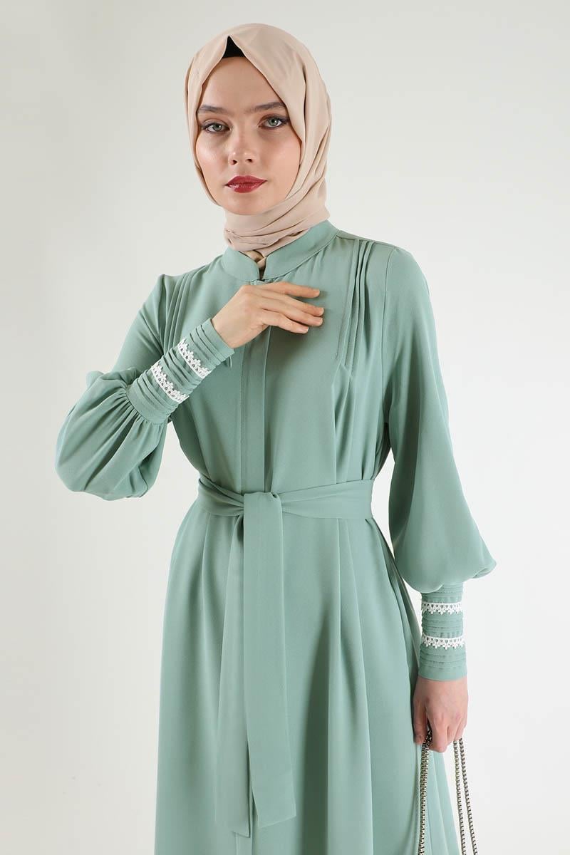 Nervür Detaylı Kuşaklı Ferace Mint