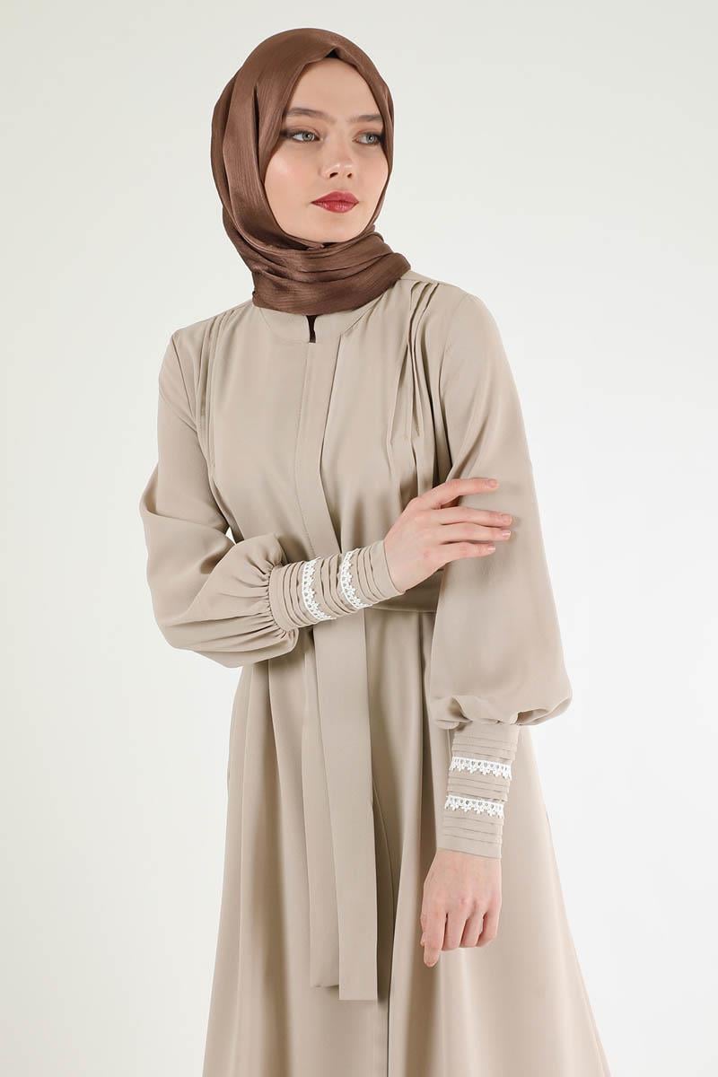 Nervür Detaylı Kuşaklı Ferace Taş