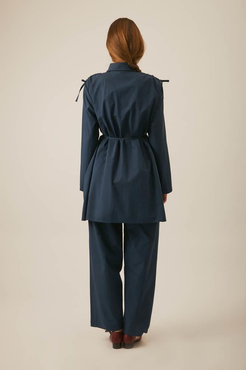 Omuzu Büzgü Detaylı Pantolon Takım Lacivert